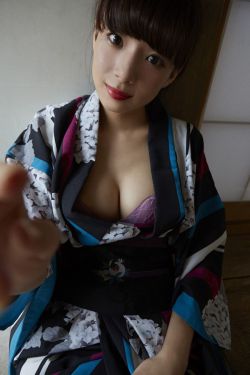 原神八重神子掀开衣服看副乳